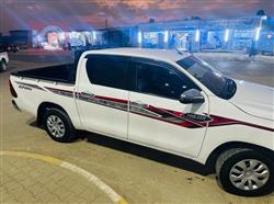 تويوتا هايلوكس